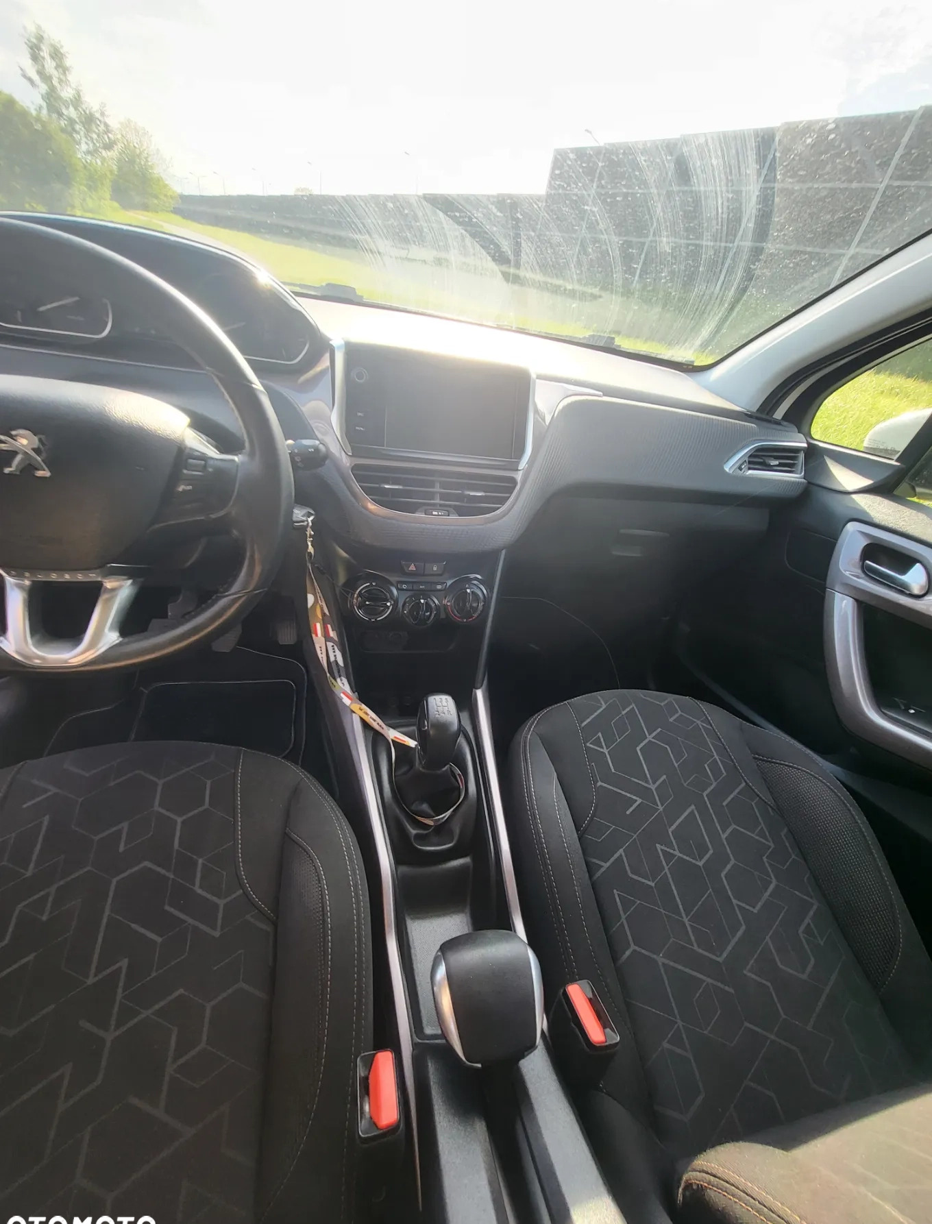 Peugeot 2008 cena 34700 przebieg: 112000, rok produkcji 2014 z Kielce małe 154